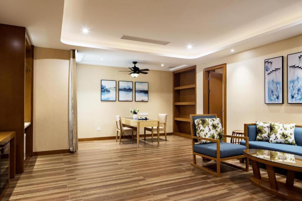 Cheermore Recreation Hotel Guangzhou Zhimao Yuan Ecological Spa Leisure Hotel Eksteriør billede