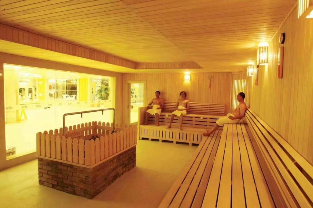 Cheermore Recreation Hotel Guangzhou Zhimao Yuan Ecological Spa Leisure Hotel Eksteriør billede